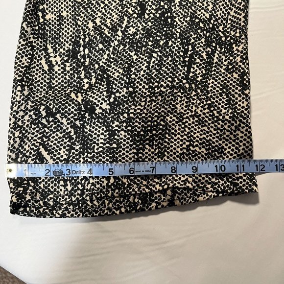 bar‎ III jumpsuit XL animal print sleeveless wide leg light pantsuit snake skin - Picture 12 of 13